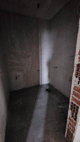 ������� 4-����� | Imot.bg � ����� ������ 12