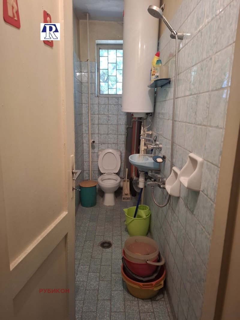 Продава  2-стаен град Плевен , Широк център , 64 кв.м | 54275272 - изображение [12]