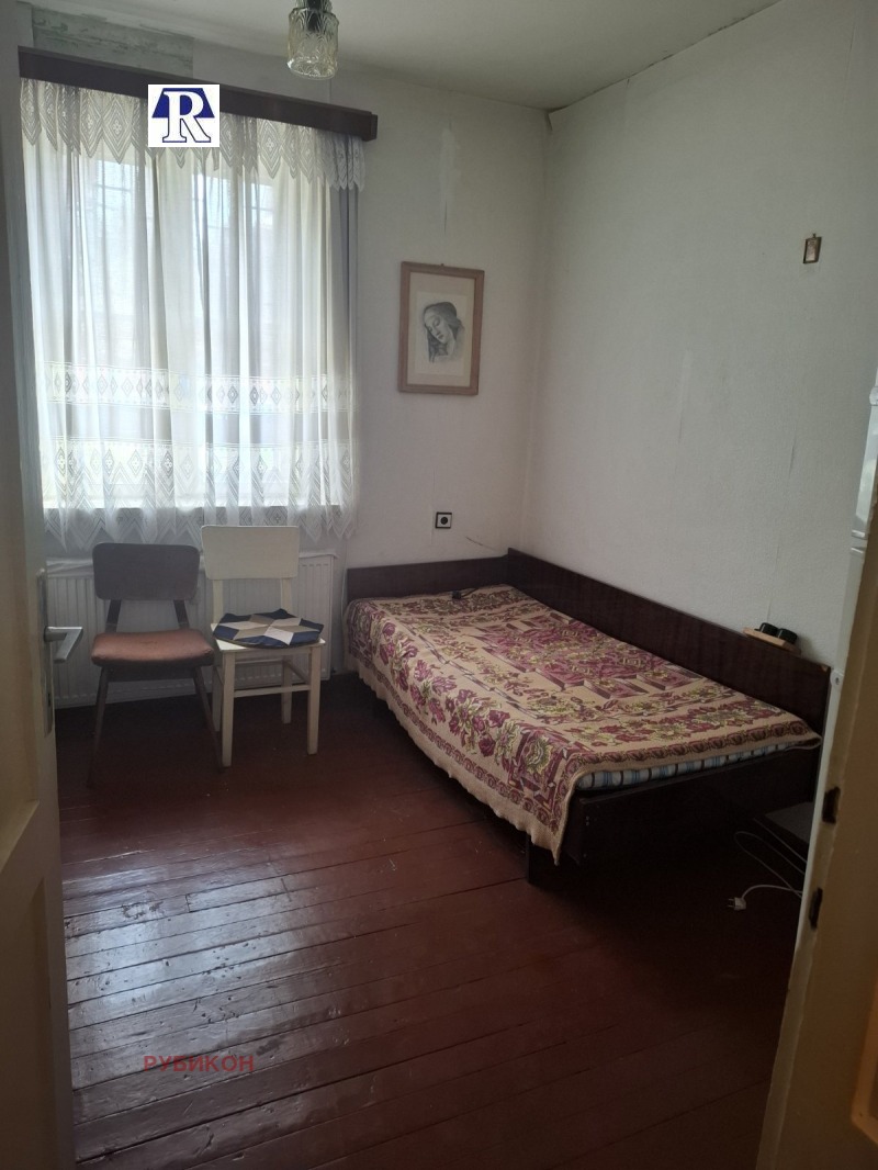 Продава  2-стаен град Плевен , Широк център , 64 кв.м | 54275272 - изображение [5]