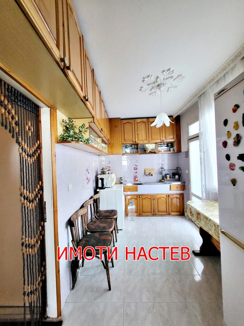 Продава  4-стаен град Шумен , Боян Българанов 2 , 110 кв.м | 70074781 - изображение [10]