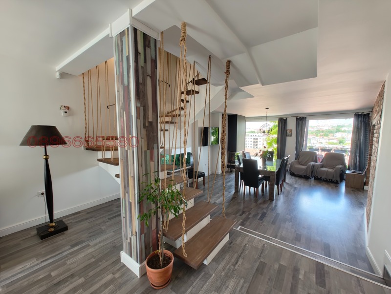 Продава КЪЩА, гр. Плевен, 9-ти квартал, снимка 3 - Къщи - 52781939