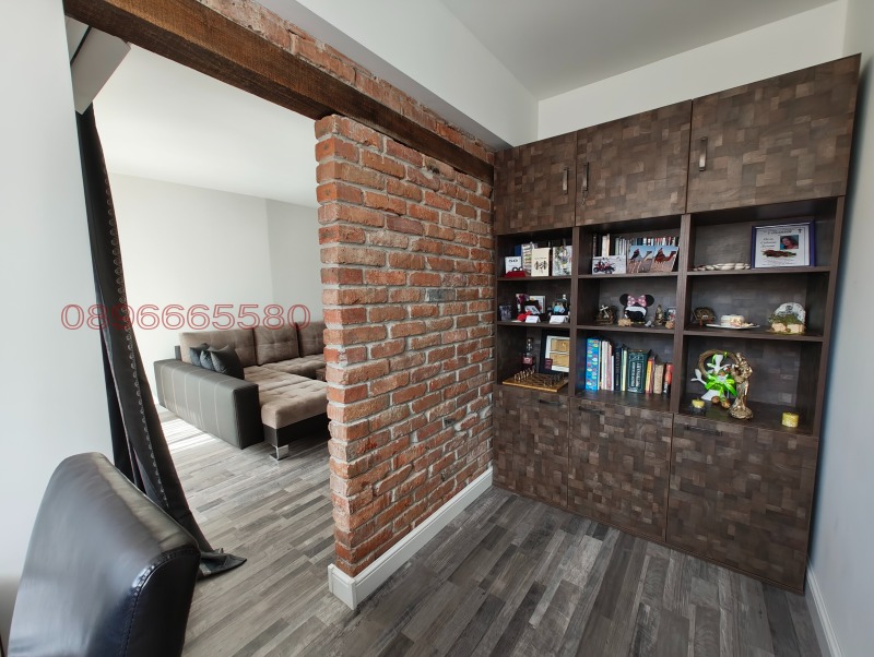 Продава КЪЩА, гр. Плевен, 9-ти квартал, снимка 8 - Къщи - 52781939