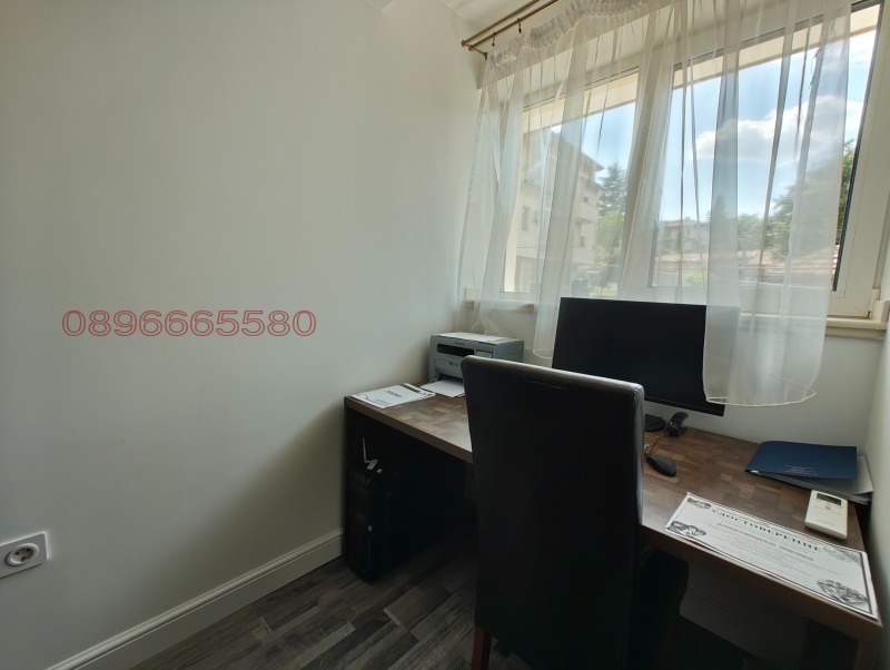 Продава КЪЩА, гр. Плевен, 9-ти квартал, снимка 7 - Къщи - 52781939