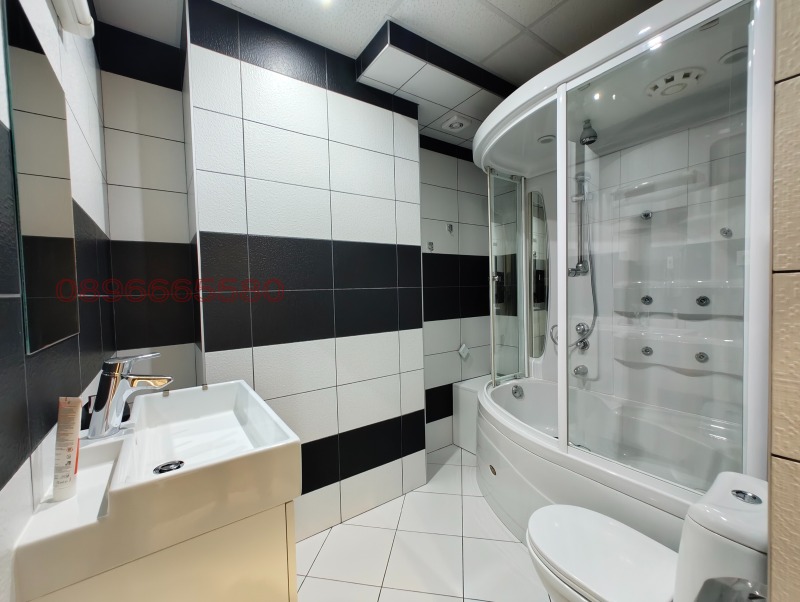 Продава КЪЩА, гр. Плевен, 9-ти квартал, снимка 14 - Къщи - 52781939