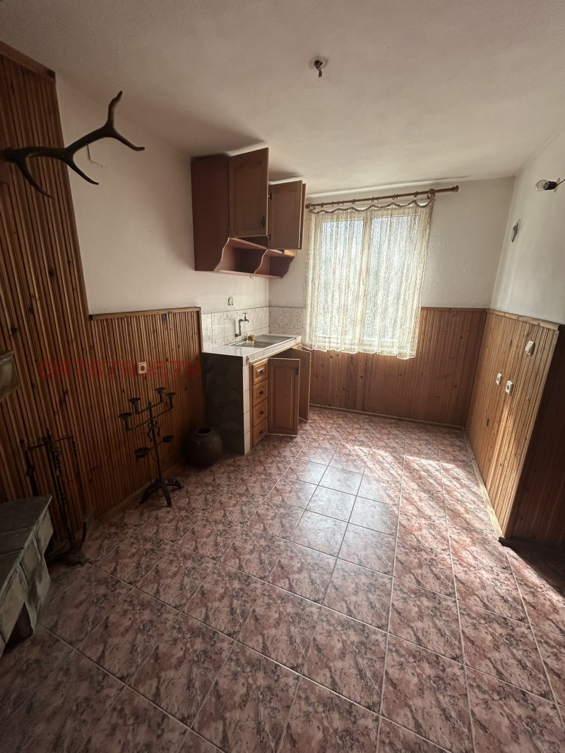 Продава ВИЛА, с. Шодековци, област Велико Търново, снимка 9 - Вили - 52780213