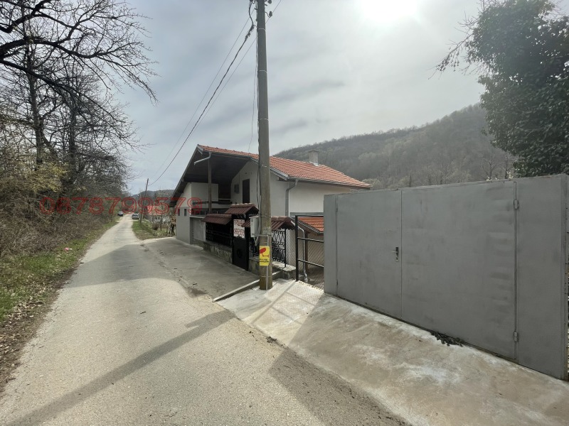 Продава ВИЛА, с. Шодековци, област Велико Търново, снимка 17 - Вили - 52780213