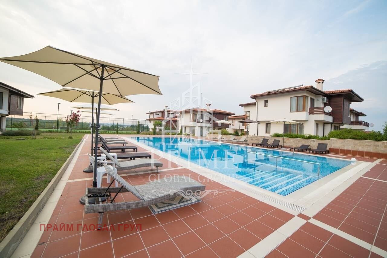 Продава КЪЩА, с. Лозенец, област Бургас