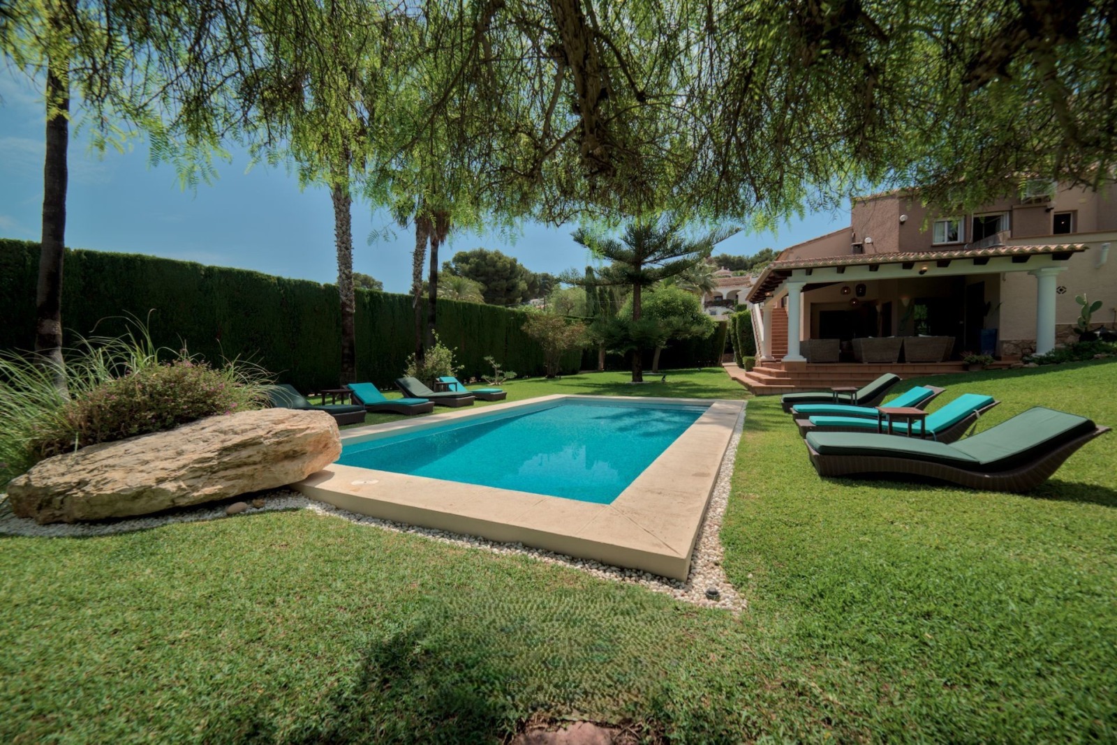 Продава ВИЛА, гр. Бургас, Център, снимка 5 - Вили - 54343787