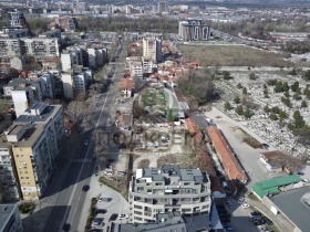 Plot Tsentar, Plovdiv 1