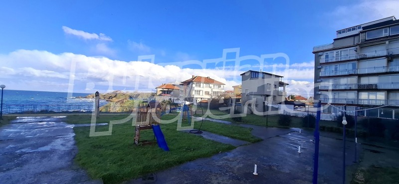 Продава 2-СТАЕН, гр. Ахтопол, област Бургас