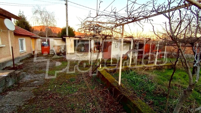 Продава КЪЩА, с. Кирилово, област Стара Загора, снимка 7 - Къщи - 53069617
