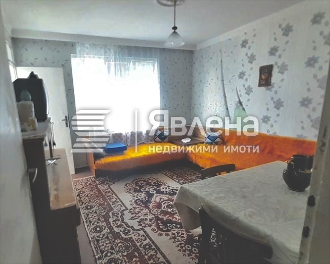 Продава КЪЩА, гр. Сопот, област Пловдив, снимка 3 - Къщи - 55619511