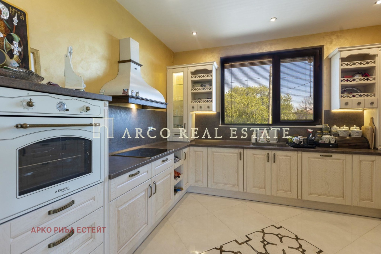 Продава КЪЩА, гр. Драгоман, област София област, снимка 7 - Къщи - 53908053