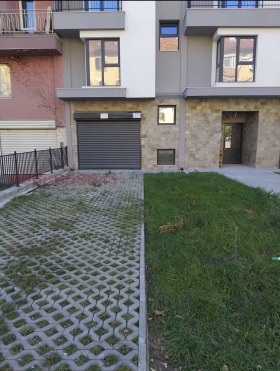 ГАРАЖ, ПАРКОМЯСТО, 15 m2