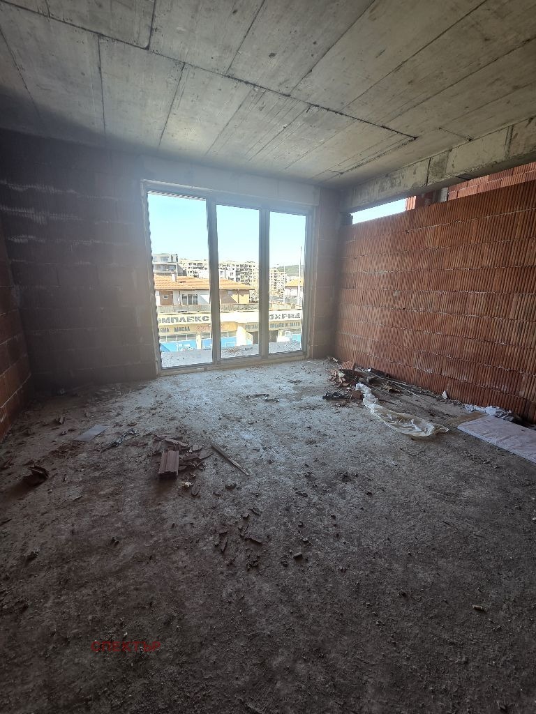 Продава 2-СТАЕН, гр. Перник, Изток, снимка 4 - Апартаменти - 52268483