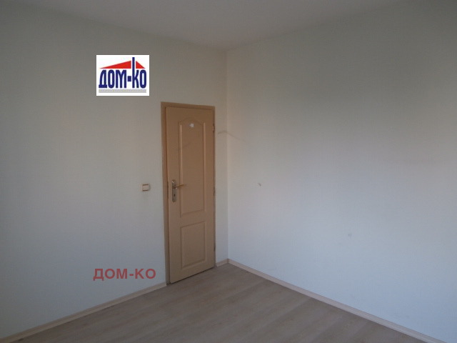 Продава 3-СТАЕН, гр. Пазарджик, Център, снимка 5 - Aпартаменти - 46952325