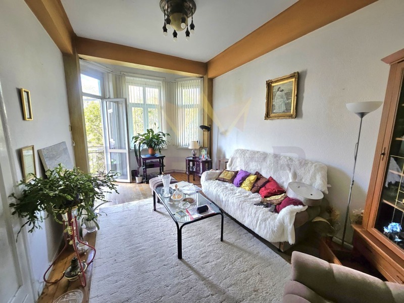 Продава 3-СТАЕН, гр. София, Център, снимка 2 - Апартаменти - 52363031