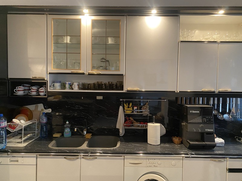 Продава МНОГОСТАЕН, гр. Карлово, област Пловдив, снимка 5 - Апартаменти - 52604771