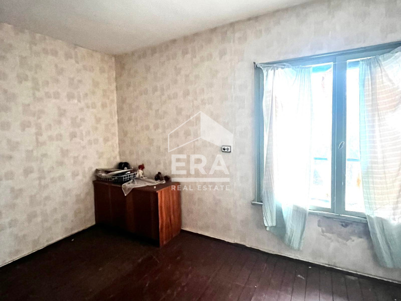 Продава КЪЩА, с. Горно Абланово, област Русе, снимка 10 - Къщи - 52444213