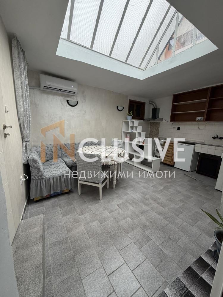 Продава КЪЩА, гр. Варна, Погреби, снимка 4 - Къщи - 53322809