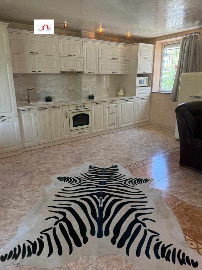À vendre  2 chambres Sofia , Lyulin 6 , 150 m² | 36001435 - image [5]