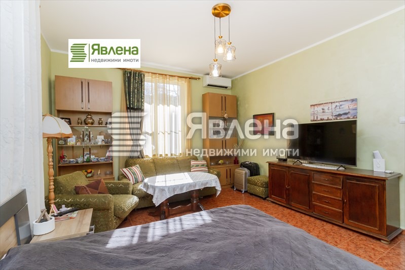 Продава 3-СТАЕН, гр. София, Център, снимка 4 - Апартаменти - 52842487
