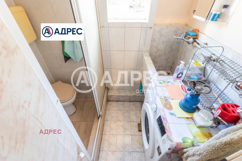 Продава КЪЩА, гр. Варна, Зимно кино Тракия, снимка 12 - Къщи - 47509849