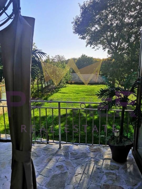 Продава КЪЩА, гр. Варна, м-т Перчемлията, снимка 12 - Къщи - 52378177