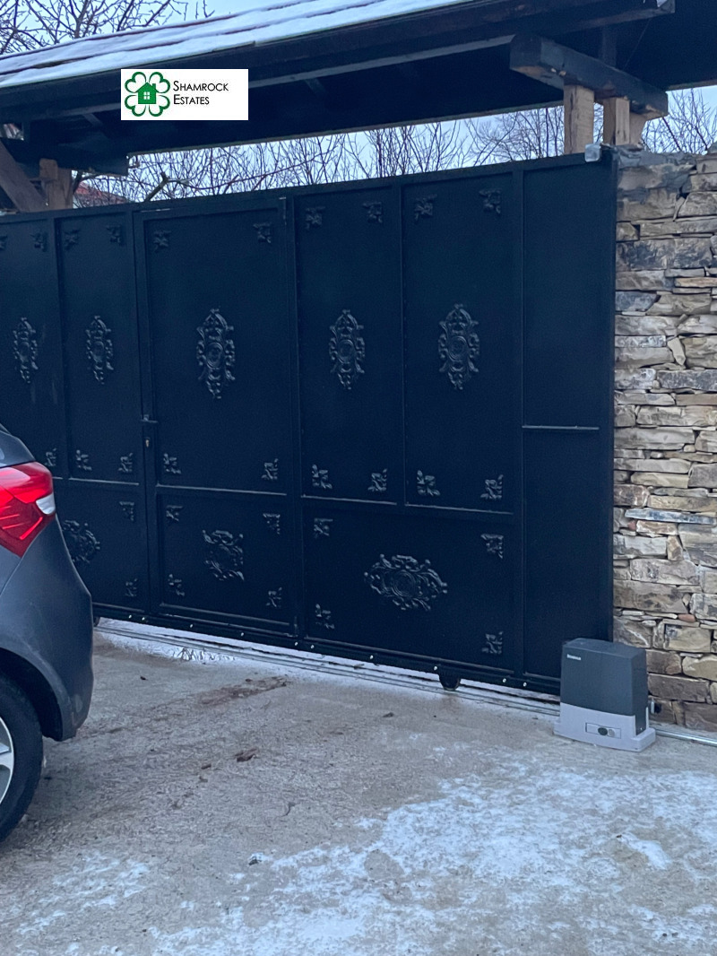 Продава КЪЩА, гр. София, с. Локорско, снимка 12 - Къщи - 53158506