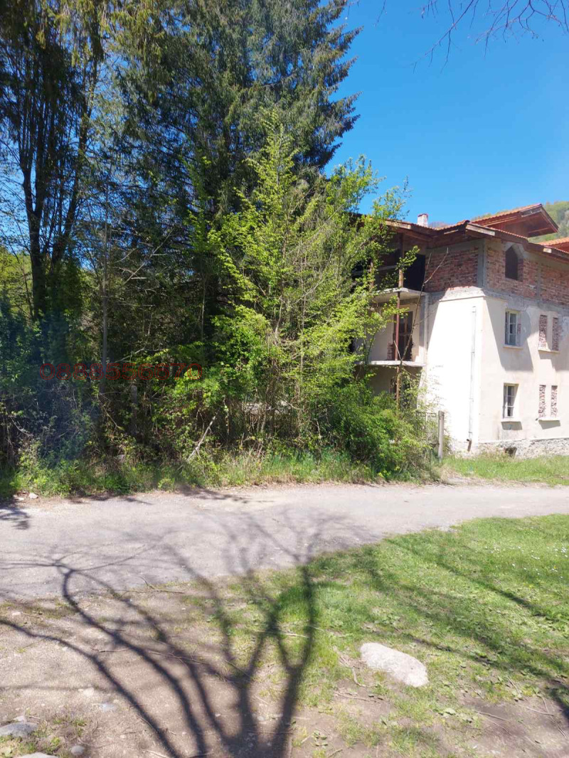 Продава ХОТЕЛ, гр. Тетевен, област Ловеч, снимка 7 - Хотели - 52785556