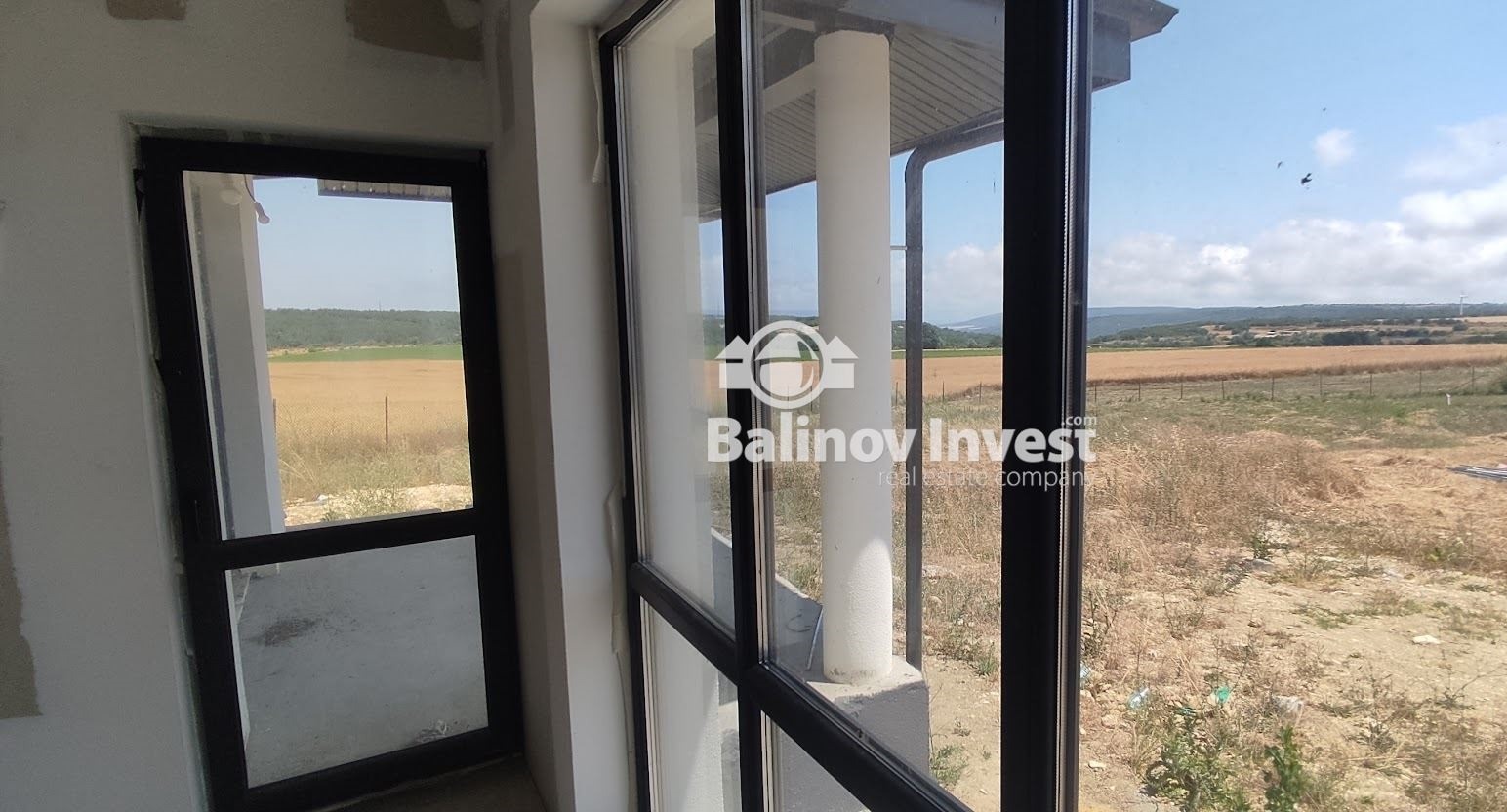 Продава КЪЩА, с. Кичево, област Варна, снимка 8 - Къщи - 54732961
