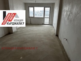 3+ кімнати Възрожденци, Кърджали 1