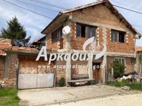 Продажба на имоти в с. Стряма, област Пловдив - изображение 10 