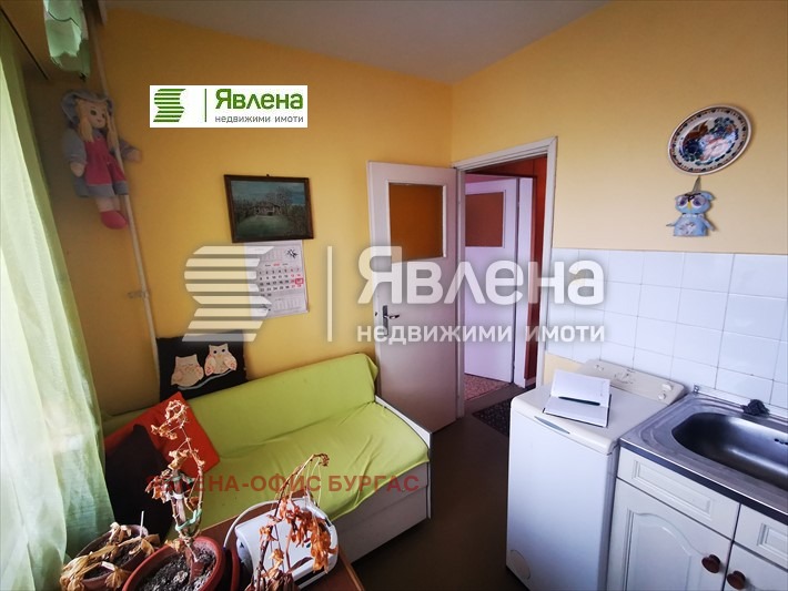 Продава 2-СТАЕН, гр. Бургас, област Бургас, снимка 7 - Aпартаменти - 48148423