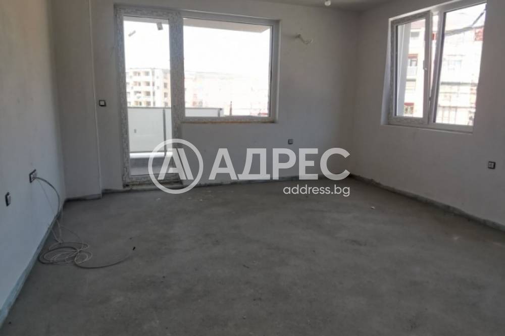 Продава 2-СТАЕН, гр. Пловдив, Остромила