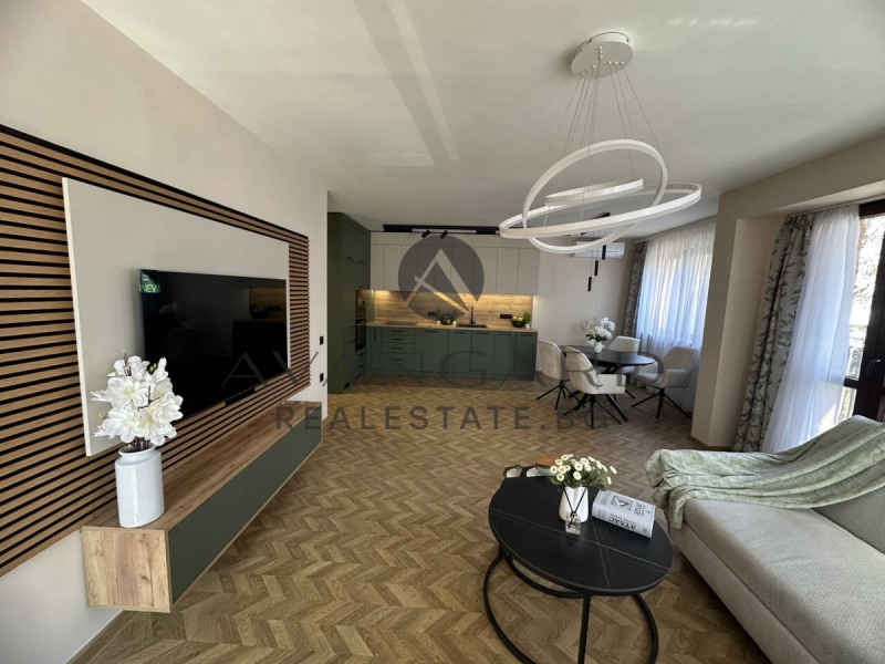 Продава 3-СТАЕН в град Пловдив, Център - 128 кв.м / 295 998 € » 578 921.77 лв., АВАНГАРД РИЪЛ ЕСТЕЙТ