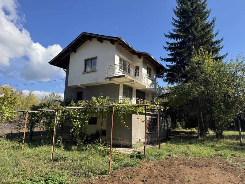 Продава КЪЩА в област Перник, с. Горна Диканя - 128 кв.м / 89 500 € » 175 046.79 лв., ЕЛТЕКОМ 2001