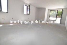 Studio Kjutšuk Pariž, Plovdiv 1