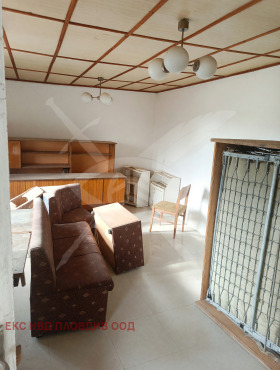 КЪЩА, 75 m2