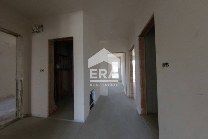 In vendita  2 camere da letto Varna , Vazragdane 1 , 109 mq | 12940792 - Immagine [7]