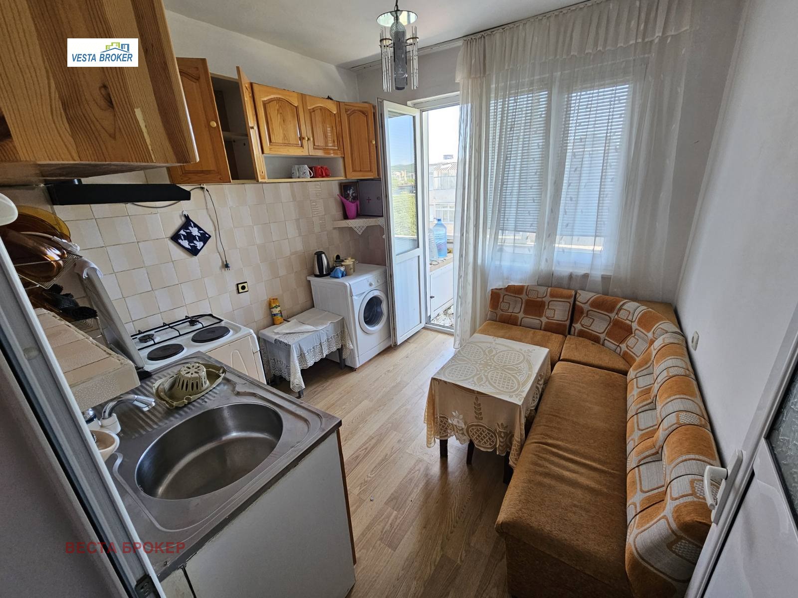 Продава 2-СТАЕН, гр. Кърджали, Студен кладенец, снимка 7 - Апартаменти - 54352760