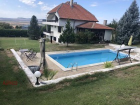 Продава Къща