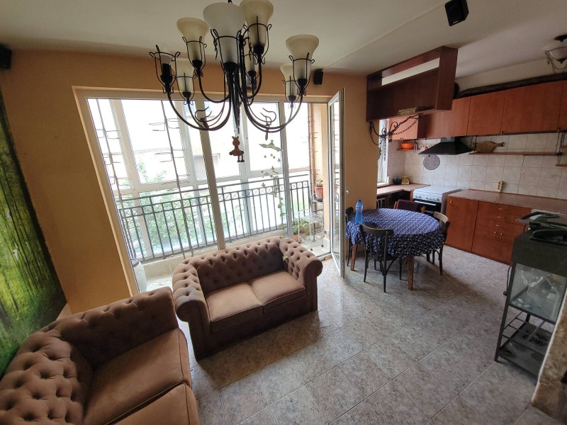 Продава  3-стаен град София , Лагера , 87 кв.м | 39668247