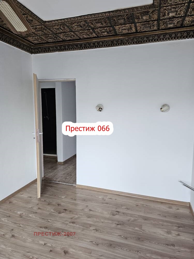 Продава МНОГОСТАЕН, гр. Шумен, Болницата, снимка 6 - Aпартаменти - 47277403