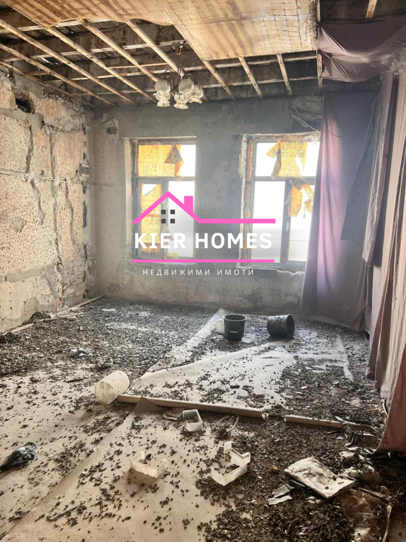 Продава КЪЩА, гр. Хасково, Център, снимка 8 - Къщи - 53080292