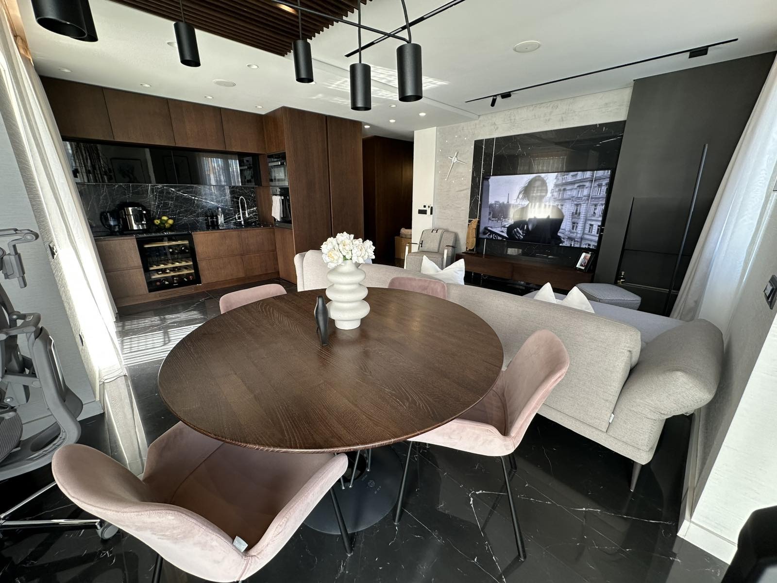 Продава 3-СТАЕН, гр. София, Витоша, снимка 2 - Апартаменти - 54215877