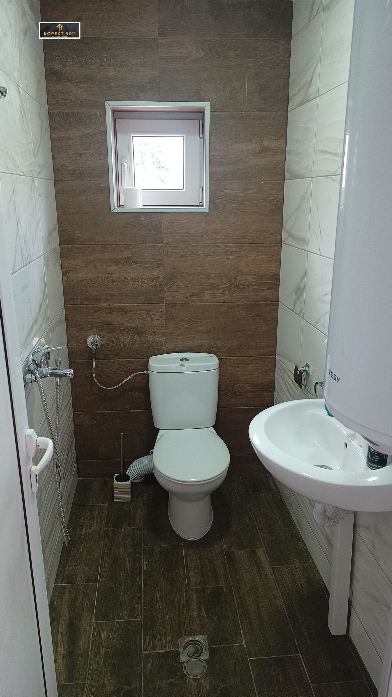 Продава КЪЩА, гр. Русе, Център, снимка 4 - Къщи - 54040109