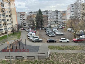 2 bedroom Vazrazhdane, Burgas 11