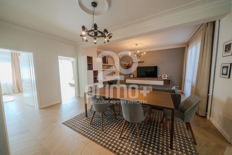 Na prodej  2 ložnice Sofia , Centar , 140 m2 | 42541890 - obraz [3]