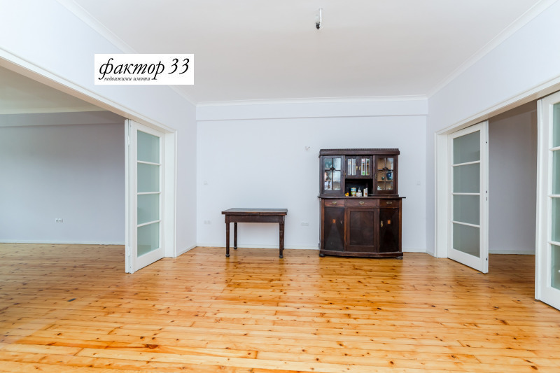 Myytävänä  2 makuuhuonetta Sofia , Tsentar , 138 neliömetriä | 46832447 - kuva [3]